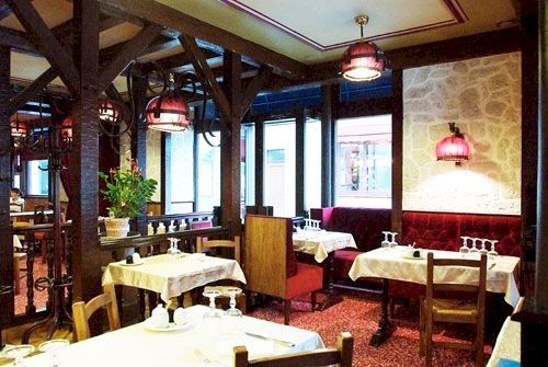 Le Renaissance Hotell Aurillac Eksteriør bilde