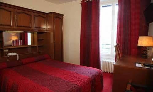 Le Renaissance Hotell Aurillac Eksteriør bilde